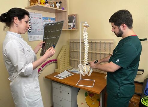 Eine CT-Untersuchung oder MRT hilft Ärzten dabei, die Ursache von Schmerzen im unteren Rückenbereich zu ermitteln