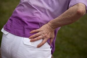 Schmerzen im Hüftgelenk mit Arthrose