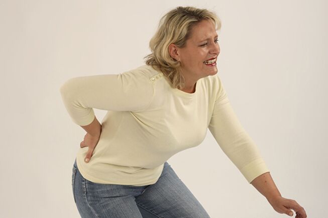 Symptome der Arthrose des Hüftgelenks
